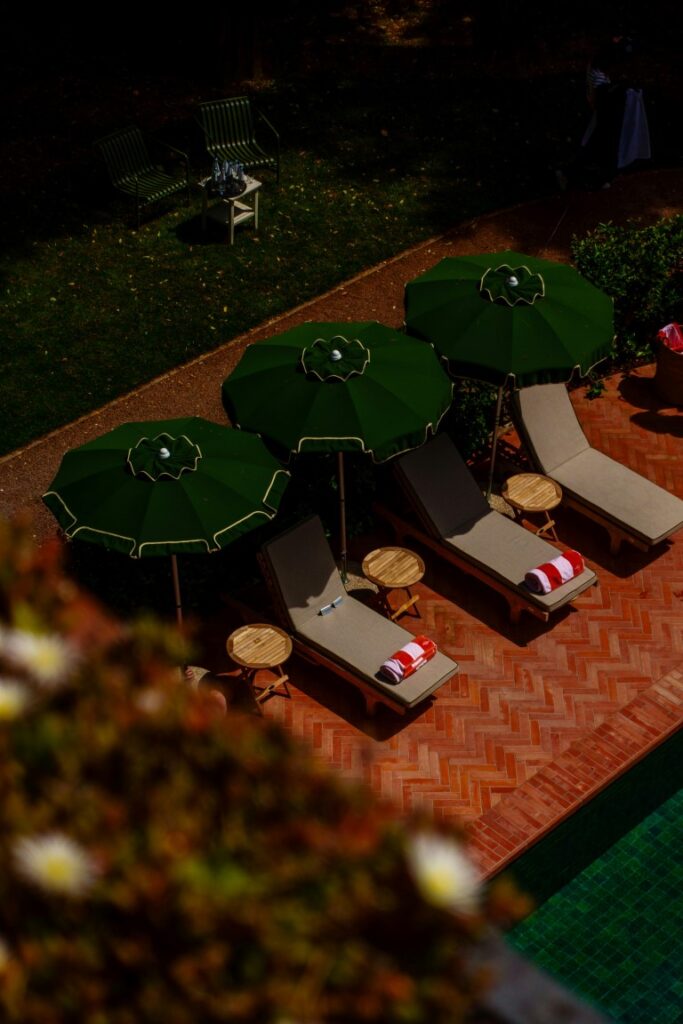 Pool chairs wholesale supplier